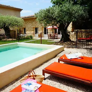 le-clos-des-oliviers-aubignan.fr-provencehotel.com/
